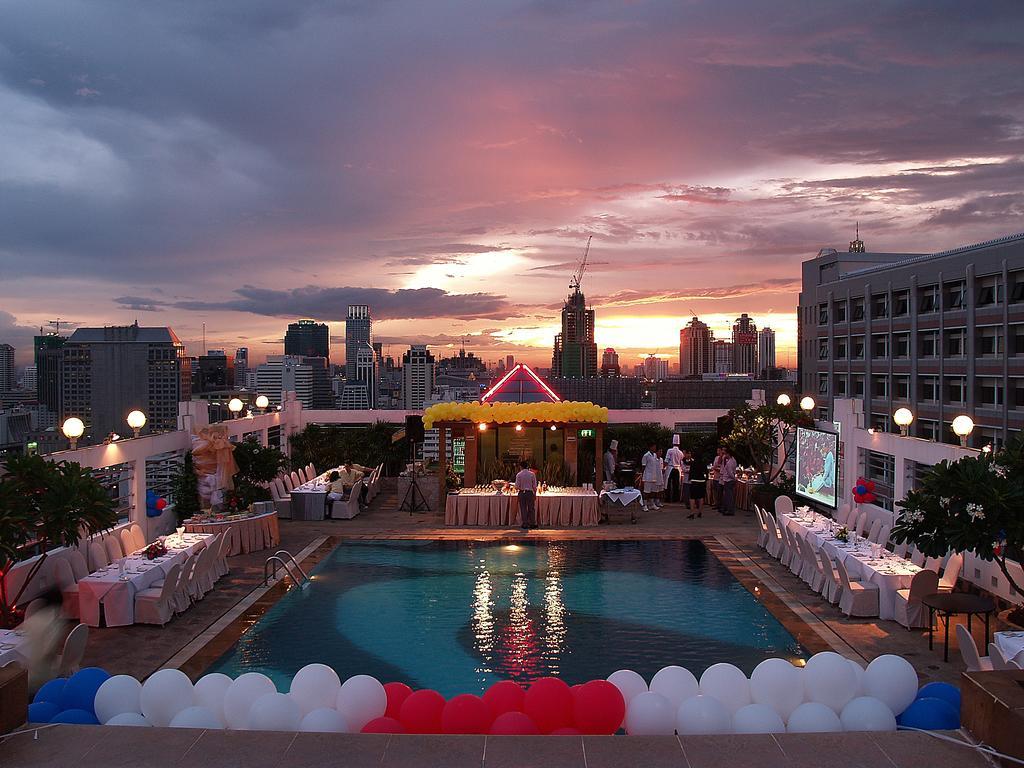 בנגקוק Zenith Sukhumvit Hotel מראה חיצוני תמונה