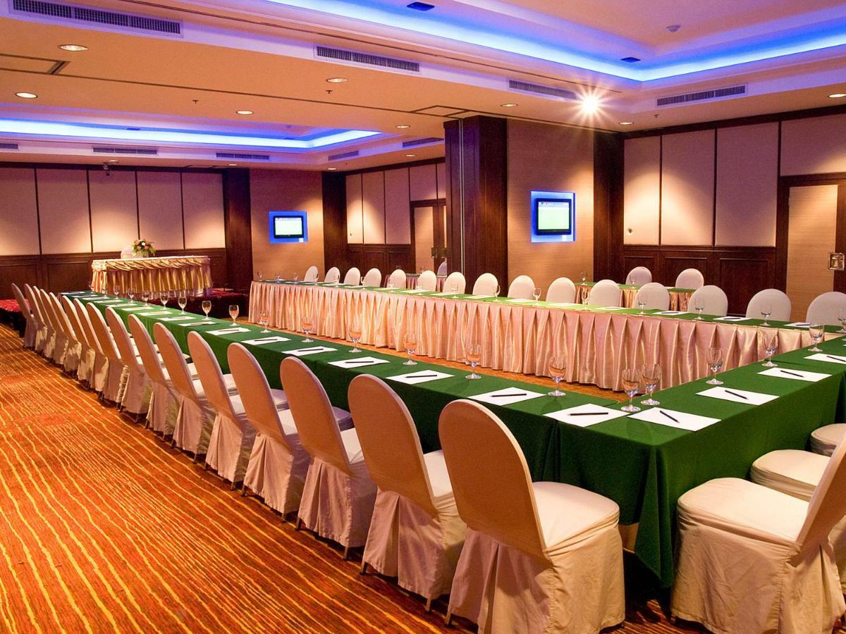 בנגקוק Zenith Sukhumvit Hotel מראה חיצוני תמונה