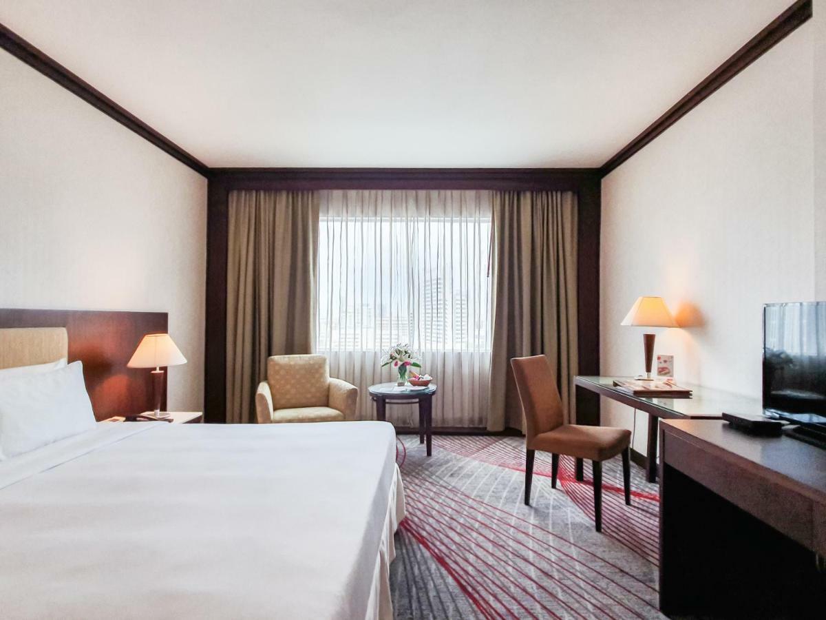 בנגקוק Zenith Sukhumvit Hotel מראה חיצוני תמונה