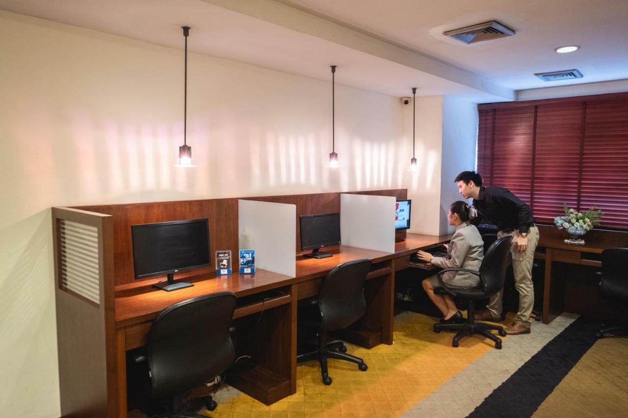 בנגקוק Zenith Sukhumvit Hotel מראה חיצוני תמונה