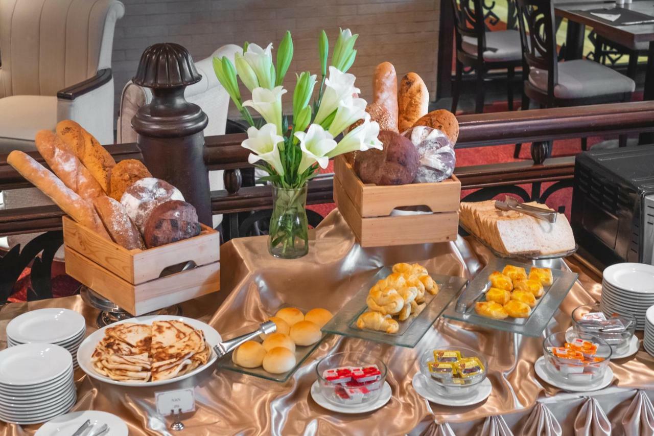 בנגקוק Zenith Sukhumvit Hotel מראה חיצוני תמונה